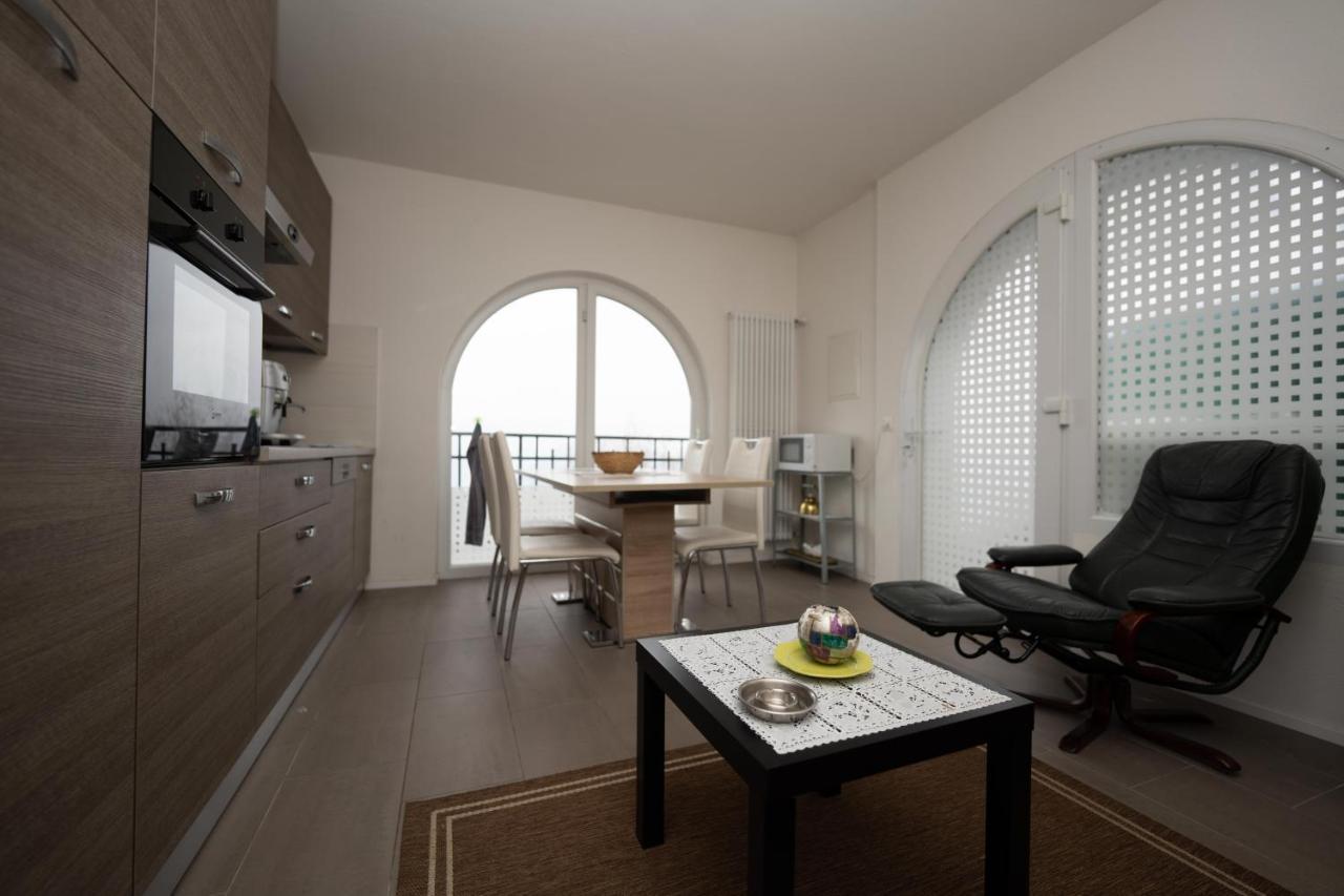 Entire Apartments With Stunning View Cademario Exterior foto