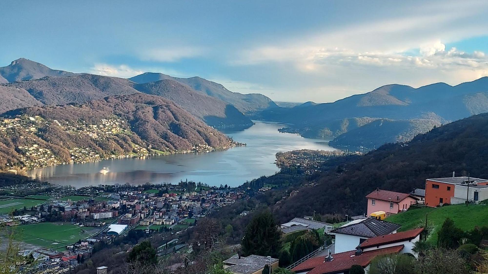 Entire Apartments With Stunning View Cademario Exterior foto